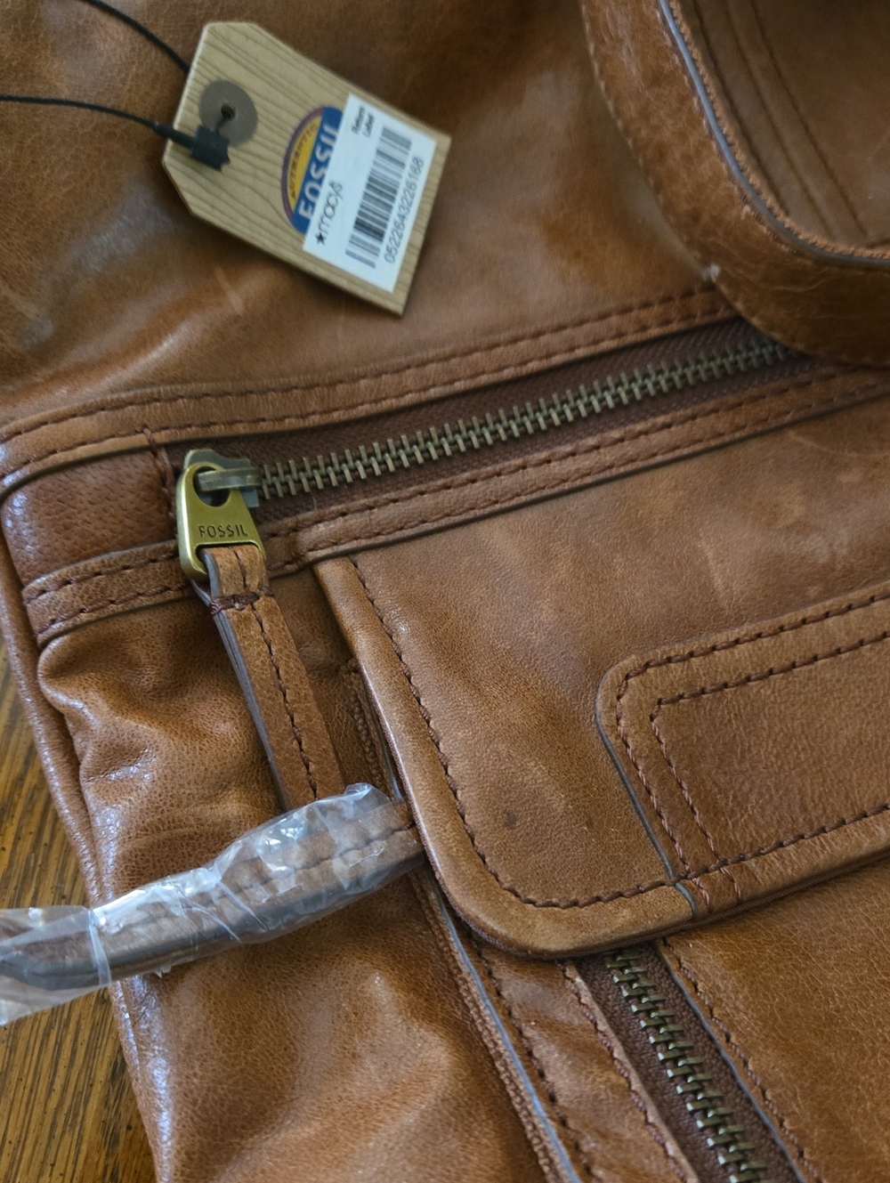 NWT / Fossil Bag - Picture 3 of 3